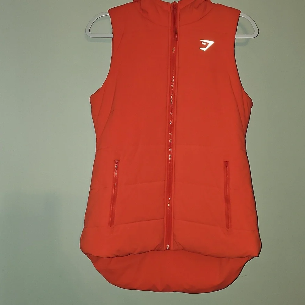 GYMSHARK Womens Gorgeous Winter Vest. Sz Medium, Like New Condition!!